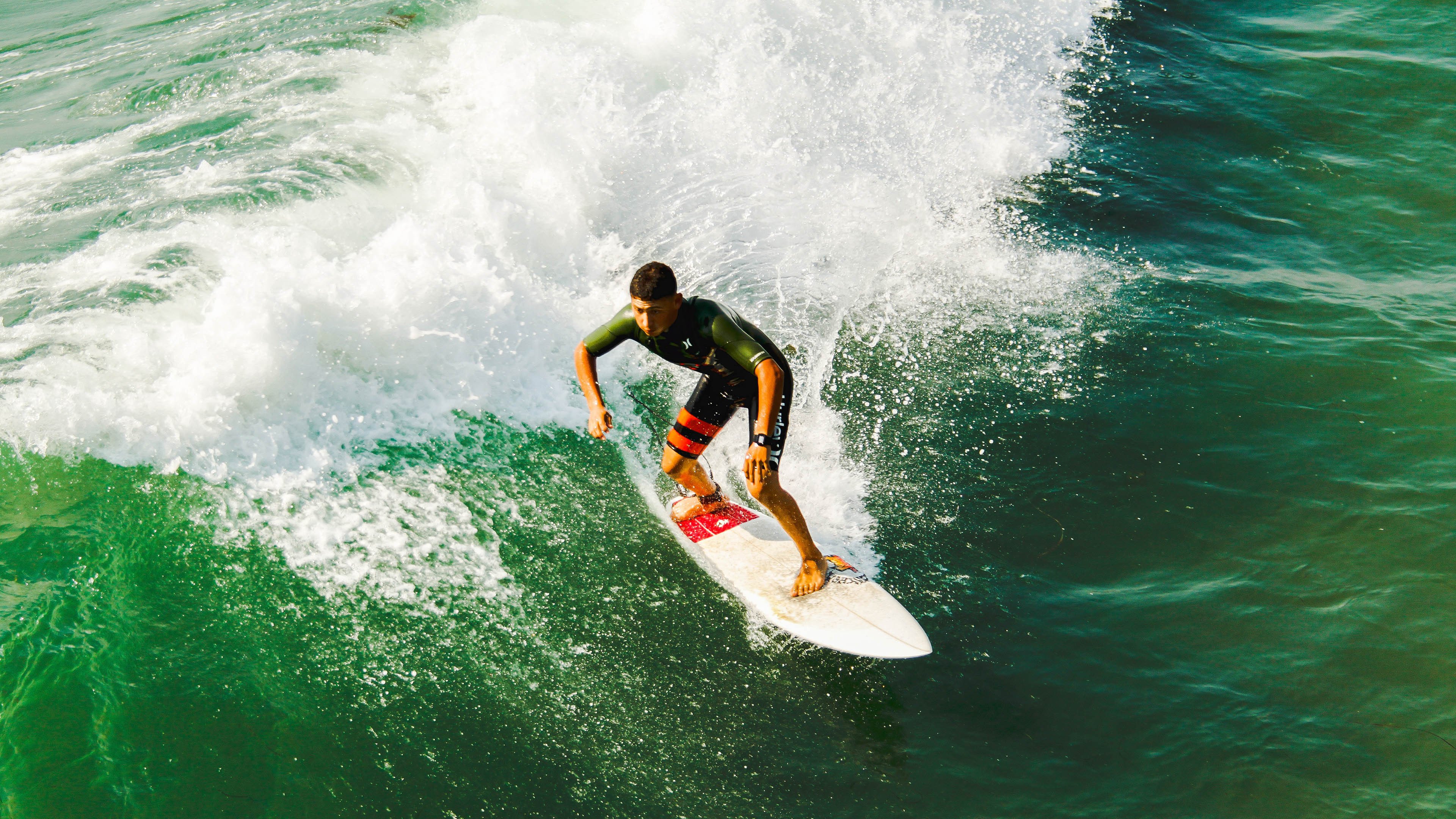 欧冠淘汰赛之夜,拉什福德关键时刻站出来